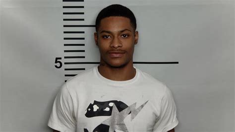 LMPD searching for car break-in suspects