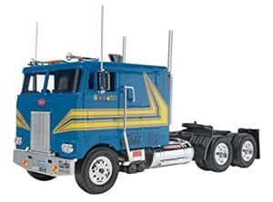 Revell-Monogram Peterbilt 352 Cabover Tractor Snap 1/32 Scale : Amazon ...