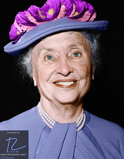Helen Keller As A Teenager In Color Young Helen Keller And Anne