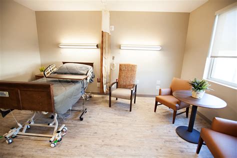 Luxury Skilled Nursing Facility | 24 Hour Nursing Care