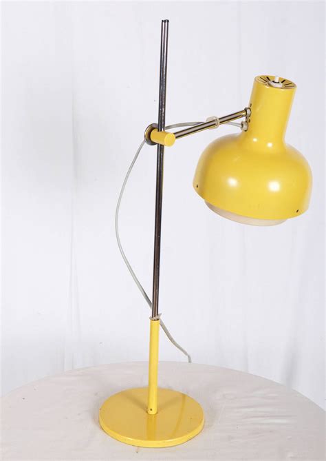 Large Mid-Century Yellow Table Lamp For Sale at 1stDibs | gul lampe ...