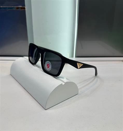 EMPORIO ARMANI BLACK WAYFARER FRAME SUNGLASSES WITH OG BOX – Urban ...