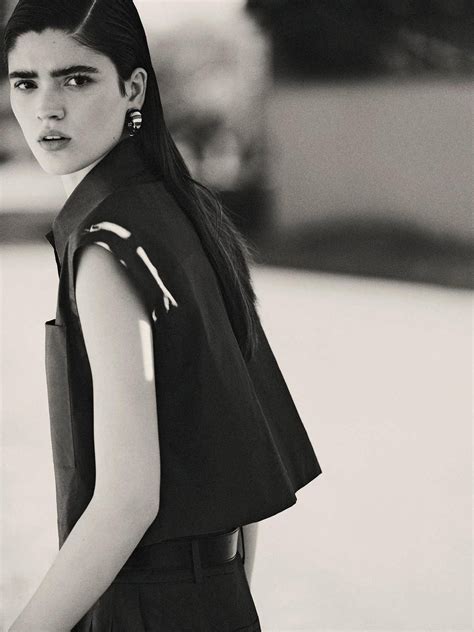 Alexandra Micu by Adriano Russo for Elle Italia March 28th, 2024 ...