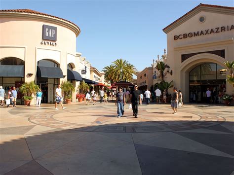 Carlsbad Premium Outlets - Carlsbad by the Sea Hotel