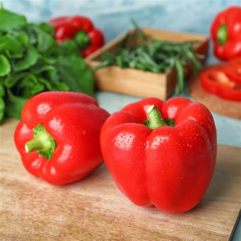 Buy Organic RED BELL PEPPER in mumbai | Zama Organics
