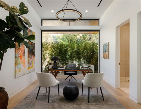 Photo 15 of 25 in The Trousdale Residence by Ballentine Architects - Dwell