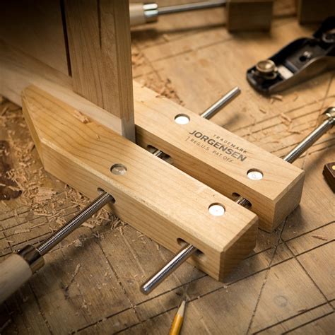 Jorgensen 3-in Handscrew Clamp 3/0 at Lowes.com