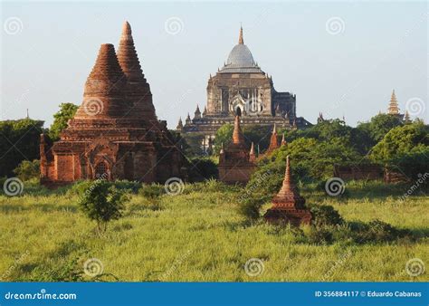 Ancient Buddhist Temples in Bagan, Burma, Myanmar, Birmania Stock Image ...