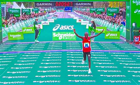 **Option 1 (Focus on Results):** Paris Marathon 2025 Results - Winner ...