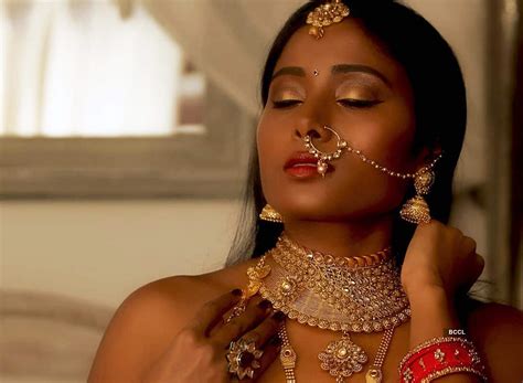 Meet actress & Miss India Bikini 2015 Nikita Gokhale, who is an ...