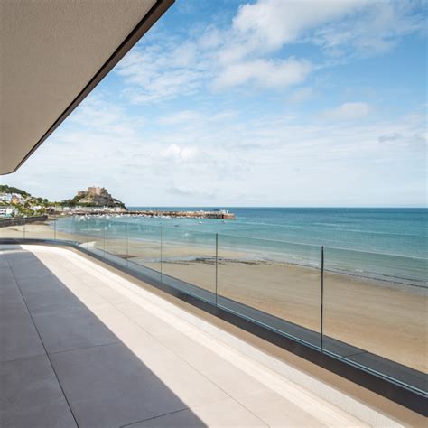 Sliding Doors Aluminium - TECHNAL
