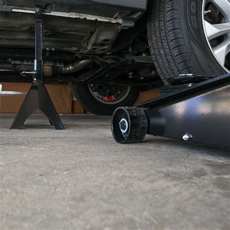 Buy Pro-LifT G-4630JSCB 3 Ton Heavy Duty Floor Jack/Jack Stands and ...