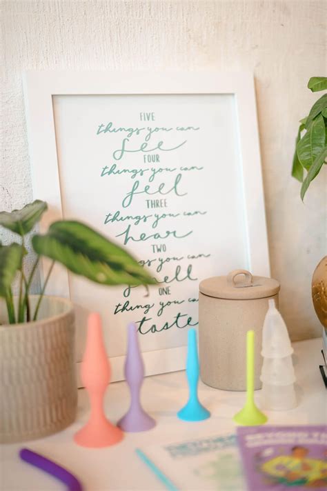 Pelvic floor therapy for pregnant and postpartum folx