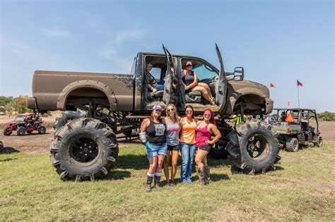 Rednecks With Paychecks Uncensored