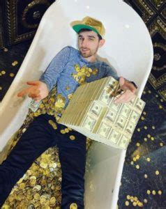 Daniel Gizmo Prank 的图像结果