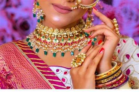 Monalisa Makeup Studio & Academy - Makeup Salon - Baguihati ...