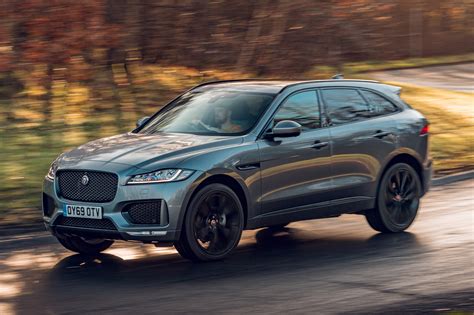 New Jaguar F-Pace Chequered Flag 2019 review | Auto Express