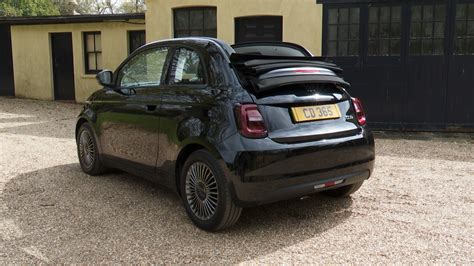 2022 Fiat 500 Black