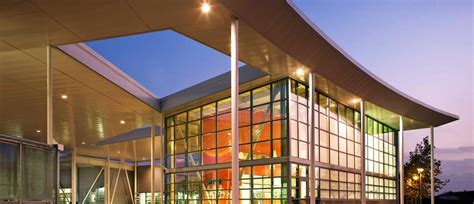 Computer Technology Schools 的图像结果