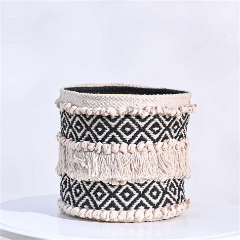 Belly Dance Cotton Planter – Ugaoo