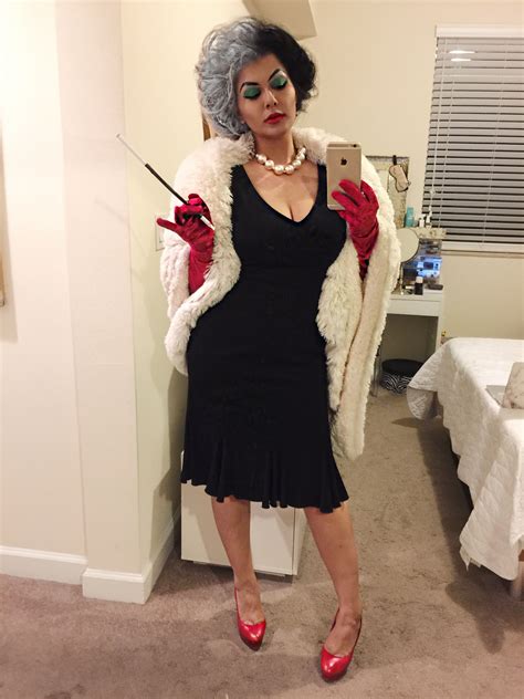 Cruella Deville And Dalmation Costume