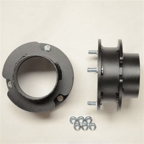 Installing Coil Spring Leveling Kit 2014 Ram 的图像结果