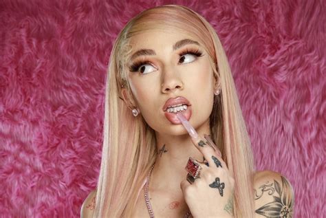 Bhad Bhabie Shows Off Her Booty Gains, Says She's Had "Ass Shots Since ...