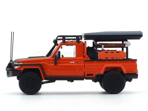 Toyota Land Cruiser LC79 Pickup orange 1:64 Autobots Model diecast ...
