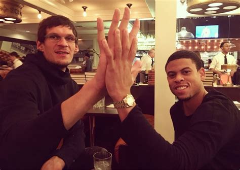 Biggest Hands In Nba