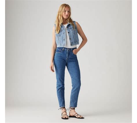 501® Original Cropped Women's Jeans - Medium Wash | Levi's® CA