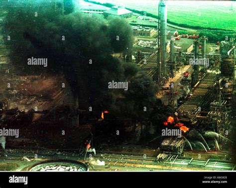 Oil refinery fire Milford Haven Wales UK Stock Photo - Alamy