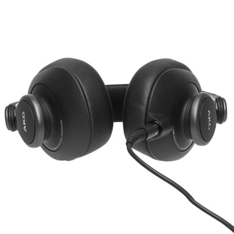 K371 | Over-ear, closed-back, foldable studio headphones