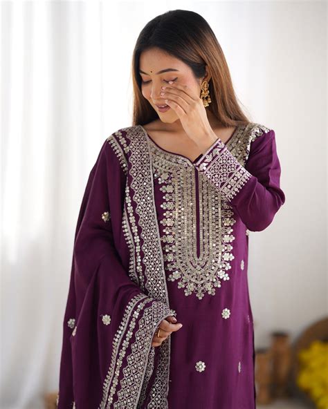 Elegant Pakistani Salwar Suit – NSR-800 Margenta – Ladyfamina