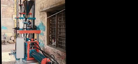 Vertical Injection Moulding Machine - 120GM Vertical Injection Moulding ...