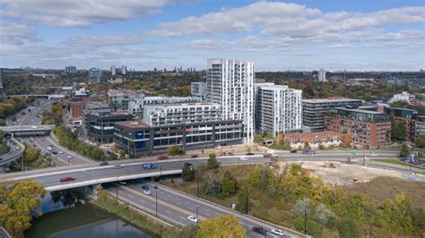 Riverside Square | Jablonsky