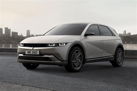 2025 Hyundai Ioniq 5 price and specs: EV gets new tech, sporty N Line ...