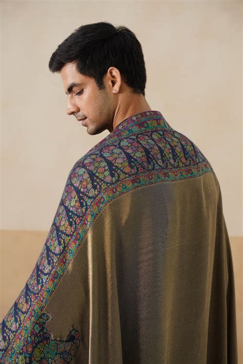 Buy Royal Navy Kani Zari Reversible ShawlOnline – INCHING INDIA
