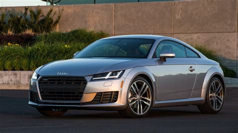 Review: The Audi TT Is 'Driver Focused' To A Fault