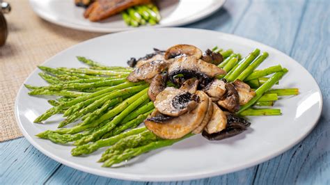 Roasted Garlic Asparagus And Mushrooms