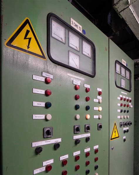 Power Distribution System 的图像结果