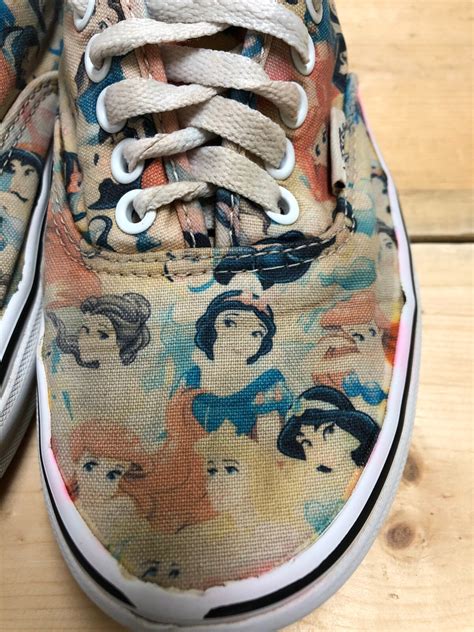 Vans Limited Edition Disney Princesses Womens Size 8 … - Gem