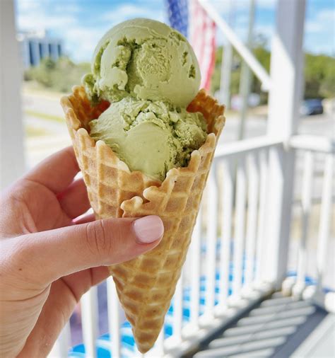 Blue Mountain Beach Creamery