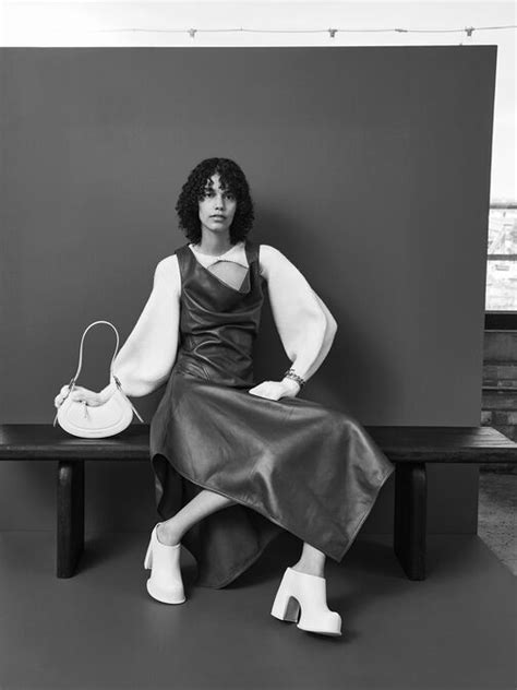 White Bags for Women | Shop Online | CHARLES & KEITH IN