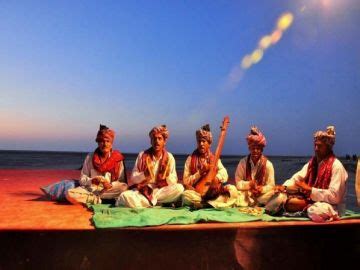 Amazing 2 Days Bhuj to Kutch Family Vacation Package | Rann of Kutch ...