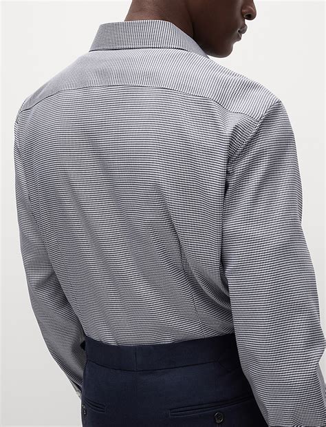 Buy Slim Fit Non Iron Pure Cotton Houndstooth Shirt at Marks & Spencer