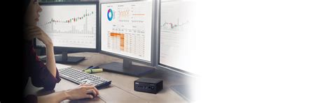 ASUS ExpertCenter PN42 Review | Fanless Mini PC