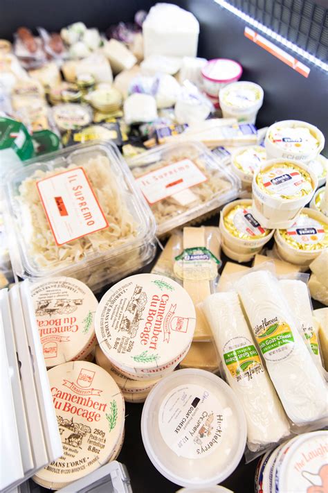 First Look: A new grocery store in Willow Grove offers bagels from New ...