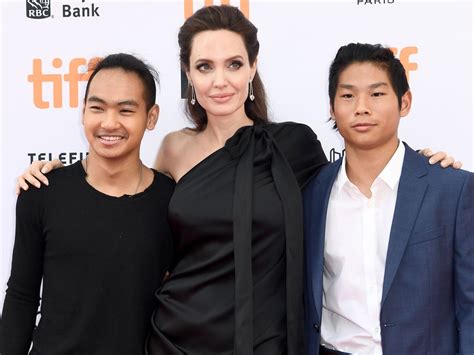 Angelina Jolie Talked to Sons About Themes of 'Relationships' and ...