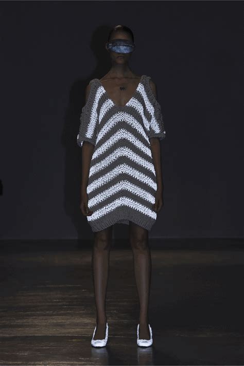 ANREALAGE SS16 | Dazed