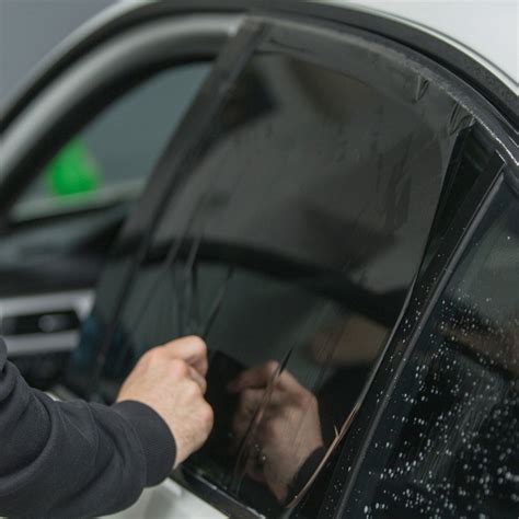 Top Loading vs Bottom Loading Window Tint 的图像结果